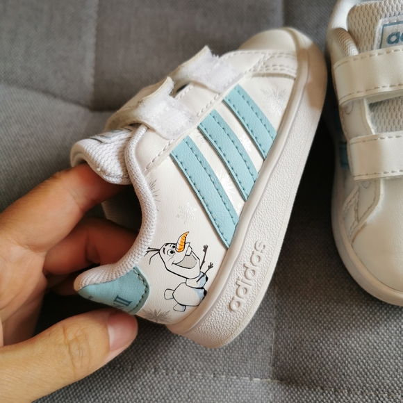 Baby outdoor shoes - Picture 2 of 3